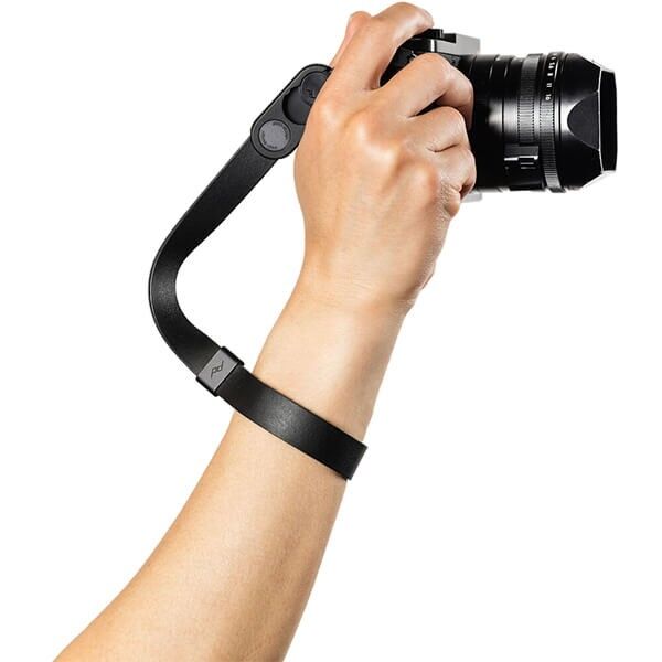 Peak Design Cuff leather wrist strap in black