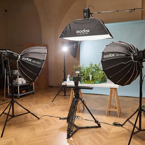 Godox LE300Bi LED Dauerlicht im Studio
