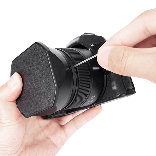 Lens hood for Nikon Z 40mm f2 from JJC