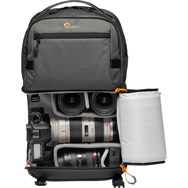 Fotorucksack Lowepro Fastpack PRO BP 250 AW III grau offen mit Material