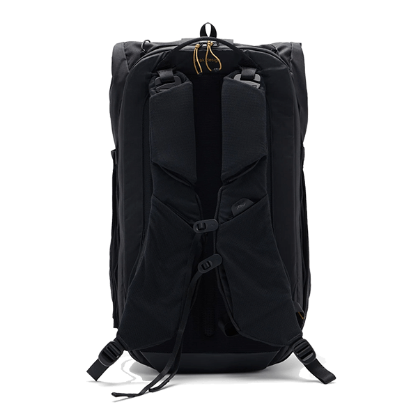 Peak Design Outdoor Fotorucksack 25L in Schwarz