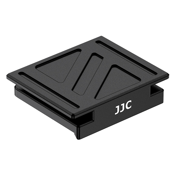 Front view of the JJC flash shoe cover for Leica Q3