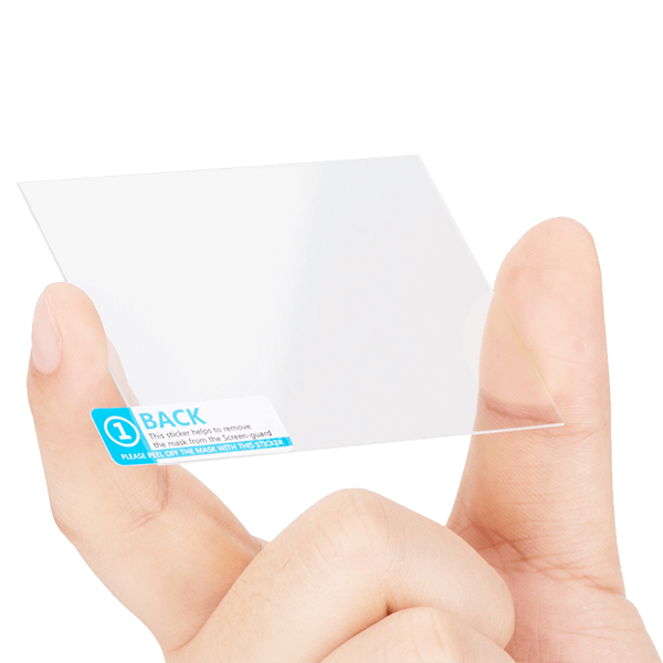 Displayschutz passend zur Fujifilm X-T5 in Hand