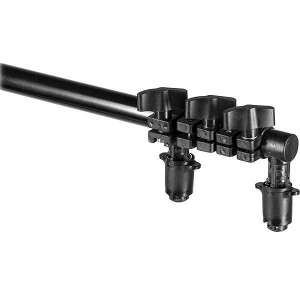 Reflector holder for folding reflector mounting detail