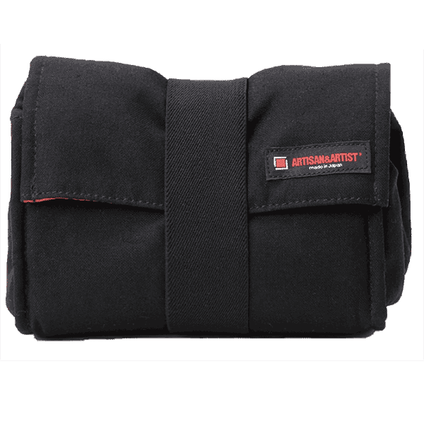 Camera bag ACAM 76 in black from Artisan & Artist