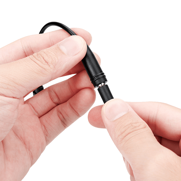 Adapterkable zur Fujifilm GFX100II und X-T50 verbunden