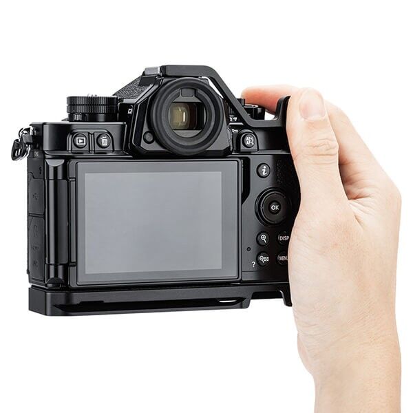 Thumbs Up Grip JJC zu Nikon ZF in schwarz