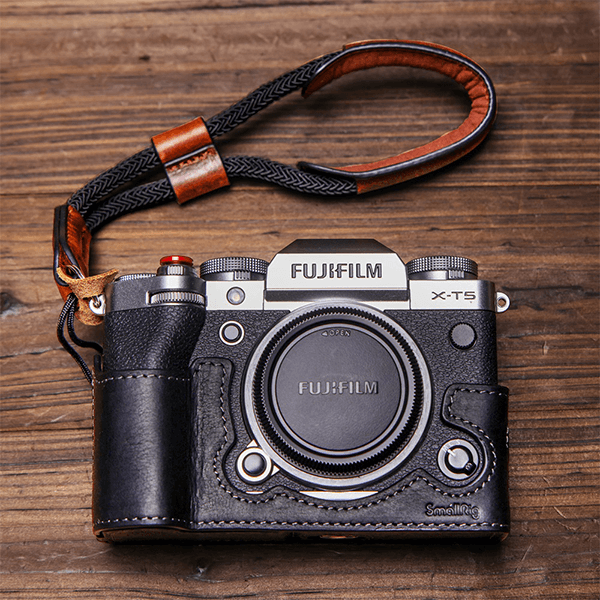 Half Case mit Handschlaufe zu Fuji X-T5 Smallrig 3927