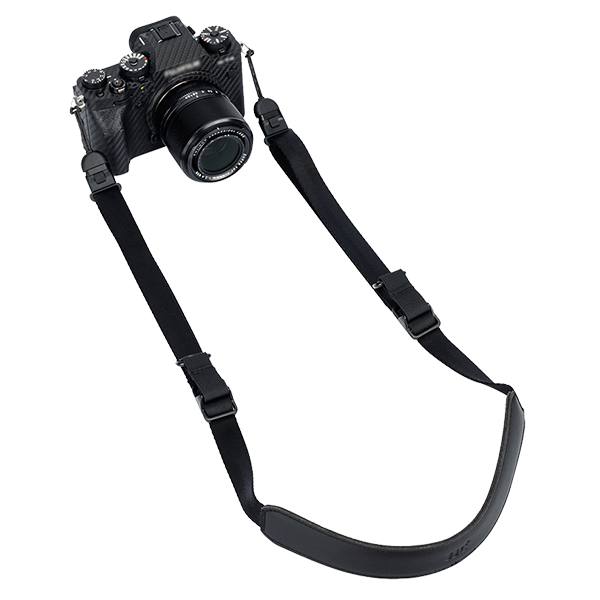 Kameragurt in schwarz mit Schnellverschluss QRS-M1-Black von JJC an Kamera