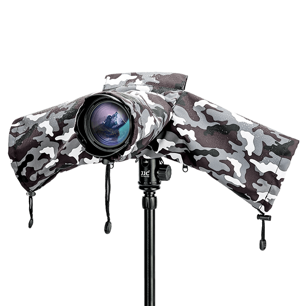 Rain cover for mirrorless cameras in camouflage color