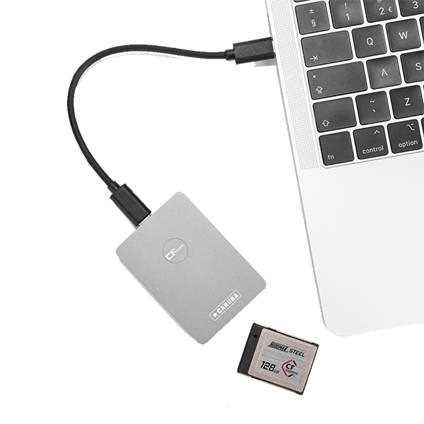 Card reader CFexpress Type B USB 3.1 and UBS-C connector