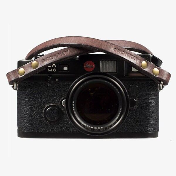 Bronkey Berlin 102 leather camera strap, brown, front view
