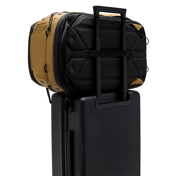 Peak Design 45L Travel Backpack coyote