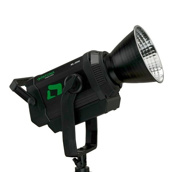 Side view of the Patona LED 300W video light