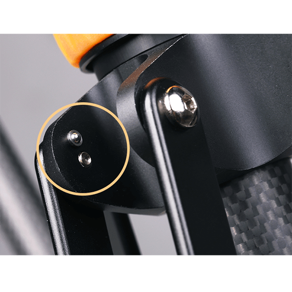 SMDV C-09 Lampenstativ aus Carbon