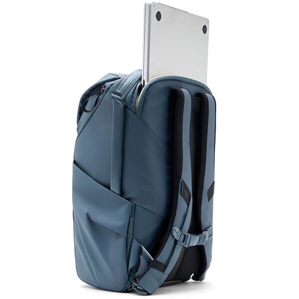 Peak Design Everyday Backpack 20L MagLatch-Verschluss und Laptopfach Peak Design Everyday Backpack 20L MagLatch-Verschluss und Laptopfach
