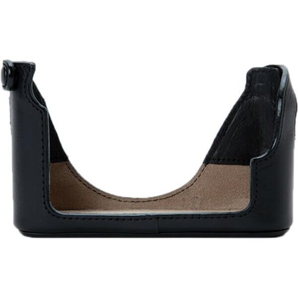 Detailaufnahme Lederetui Artisan & Artist fuer Leica M