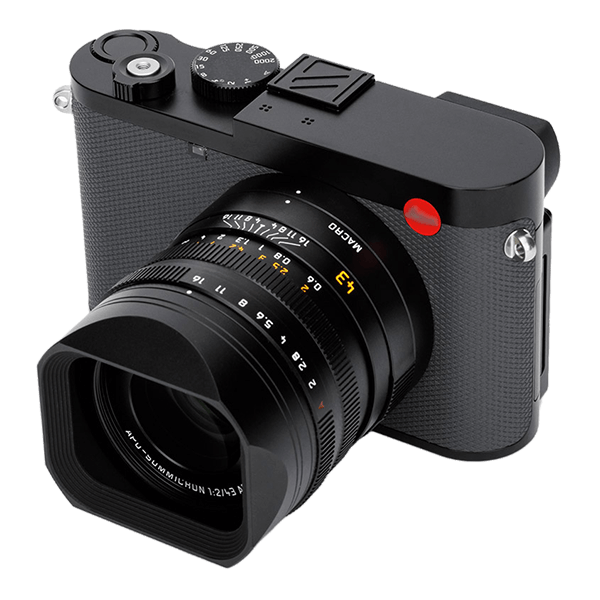 Blitzschuhabdeckung an Leica Q3 montiert Blitzschuhabdeckung an Leica Q3 montiert
