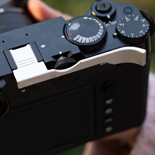 Haida Thumbs Grip for Fujifilm GFX100RF in silver, mounted on the camera