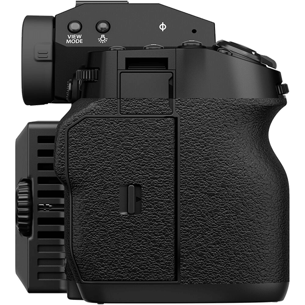 Fujifilm FAN-001 Cooling Fan an Kamera seitlich