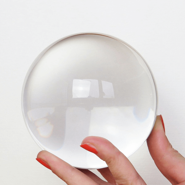 80 mm glass ball in nature for landscape photography