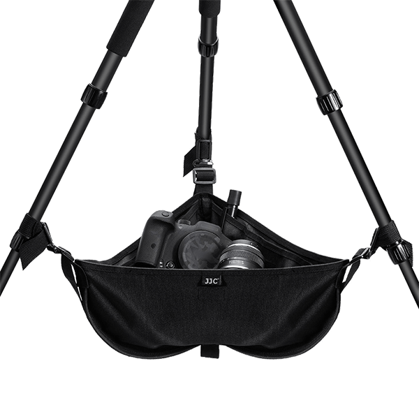 Triangular cloth for weighting to all tripods