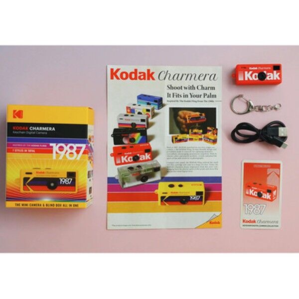 Scope of delivery of the Kodak Charmera mini digital camera