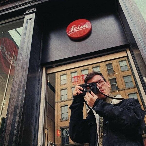 Bronkey Berlin 103 Kameragurt Leder Hellbraun im Einsatz