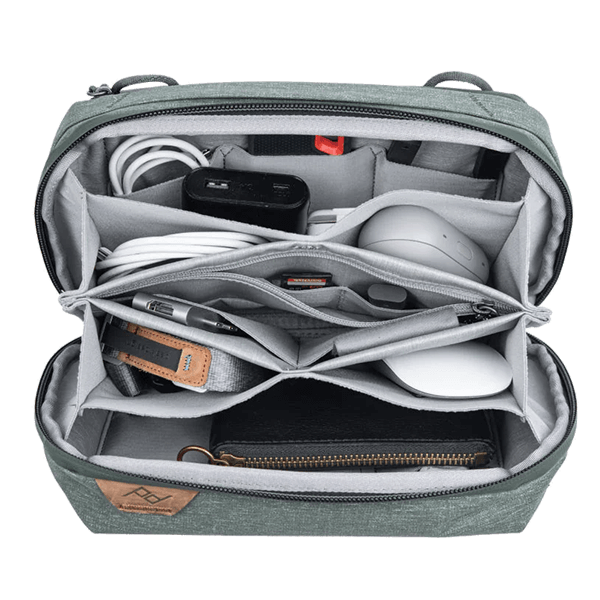 Peak Design Tech Pouch Sage Peak Design Tech Pouch Sage