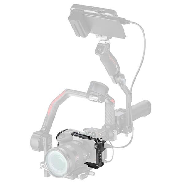 SmallRig Kamera Cage Vorderansicht auf Sony FX2 an Gimbal