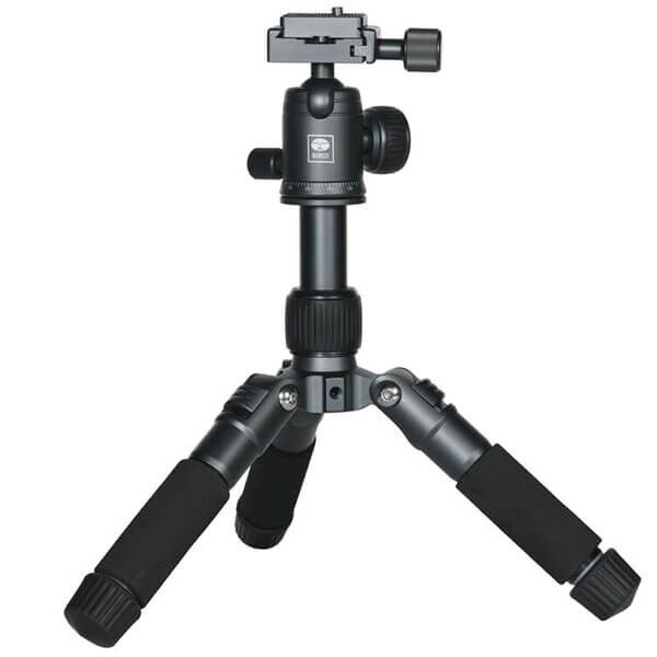 Sirui TT-50 Kompaktstativ mit Kugelkopf offen