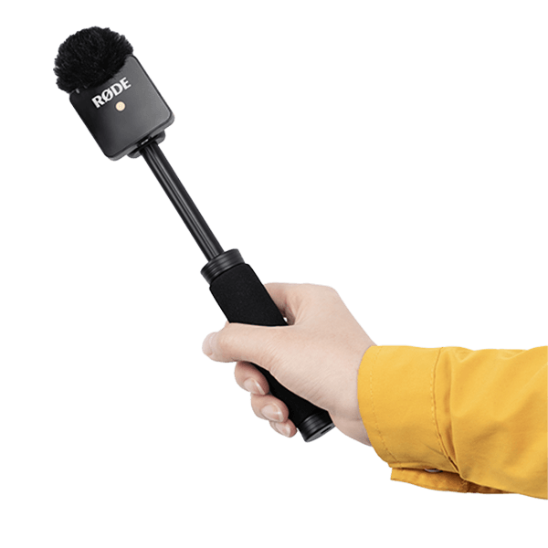 SmallRig Rode Wireless Go Handle for Intervies using 3182