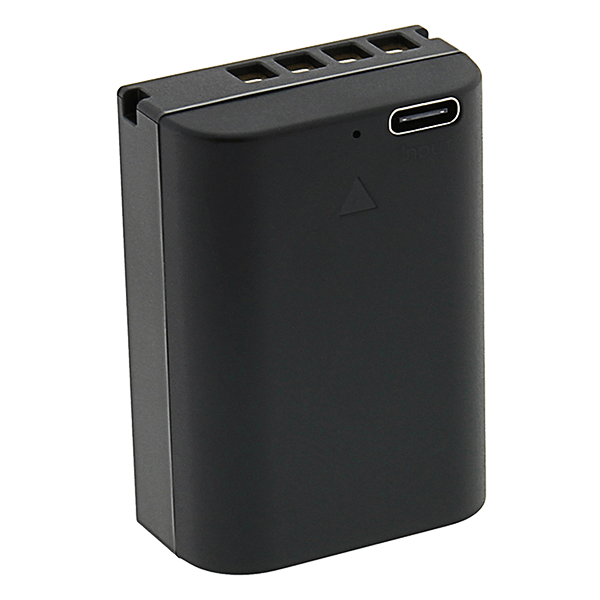 Akku Olympus BLX-1 mit USB-C Input von Patona sehend