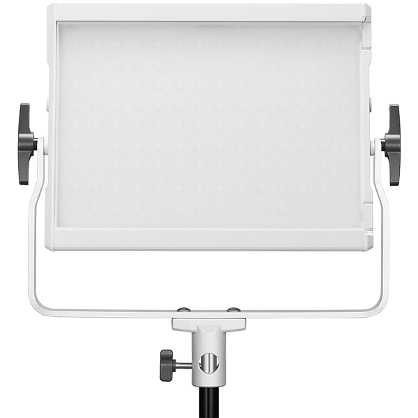 Bi-Color LED-Leuchte Godox Litemons LP600Bi im Einsatz in einem Fotostudio