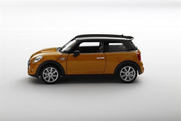 Welly New Mini Hatch orange 1:18