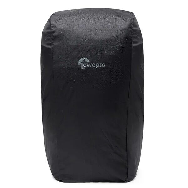 Frontansicht Lowepro ProTactic Lite BP 250 AW III mit All Weather Cover Schutz