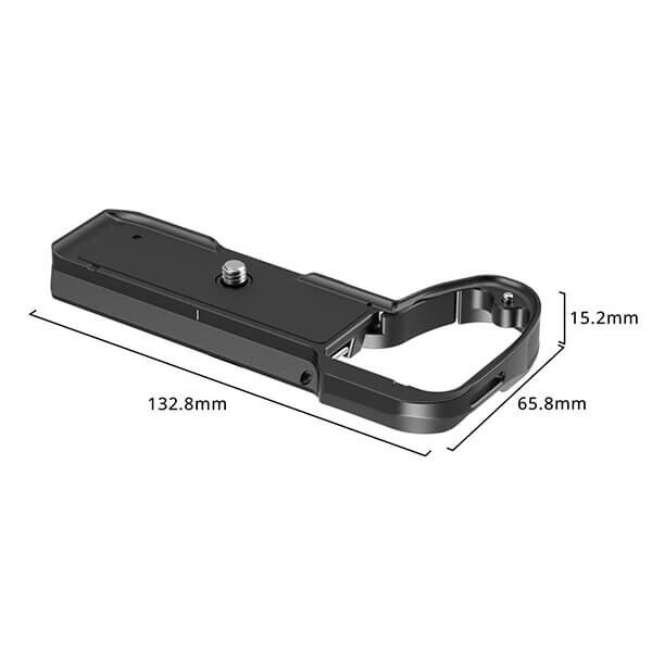 Detailed view of the SmallRig base plate for Sony Alpha 7R VI Detailed view of the SmallRig base plate for Sony Alpha 7R VI