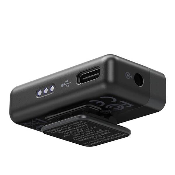 SmallRig S70 Wireless Microphone Set Includes 2 transmitters and 9 silicone covers
