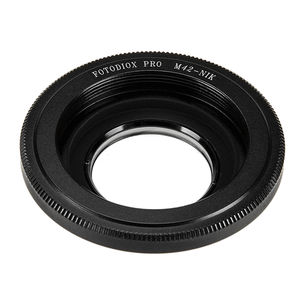 Objektivadapter M42 auf Nikon F Mount mit Linse von Fotodiox Pro