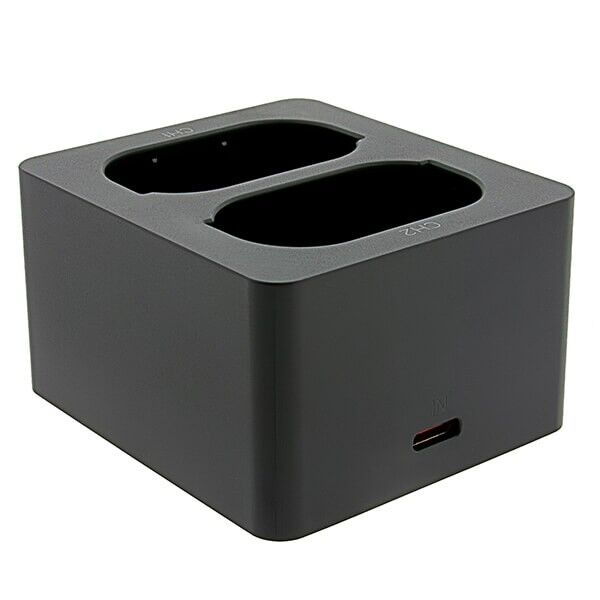 USB-C Anschluss des Patona Dual Ladegeraets