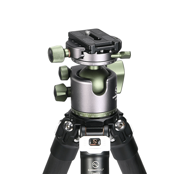 Kugelkopf mit Arca Schnellspanner TH-40 von Sunwayfoto