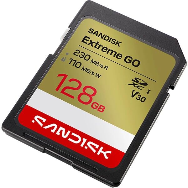 Close-up of the SanDisk Extreme Go SDXC 128GB memory card Close-up of the SanDisk Extreme Go SDXC 128GB memory card