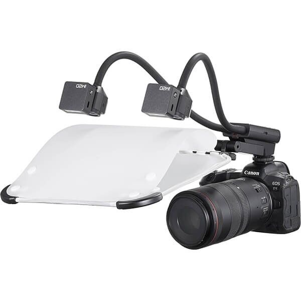 Godox MA2 macro light LED and flash on a lens Godox MA2 macro light LED and flash on a lens