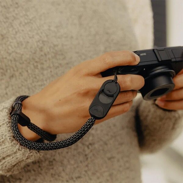Close-up of the fastener on the black wrist strap