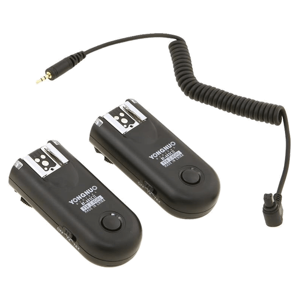 Flash and wireless remote shutter release Yongnuo RF-603 II