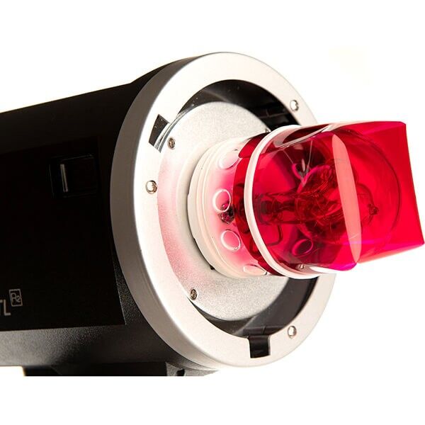 Kreatives Farbgel-Set zu Godox AD600 montiert an Blitzröhre