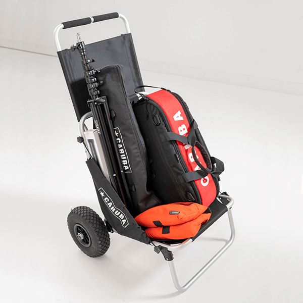 Fotoequipment und Studio-Trolley in schwarz