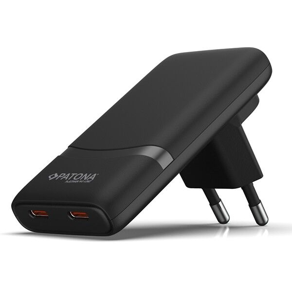 Flat USB-C charging adapter from Patona Front view