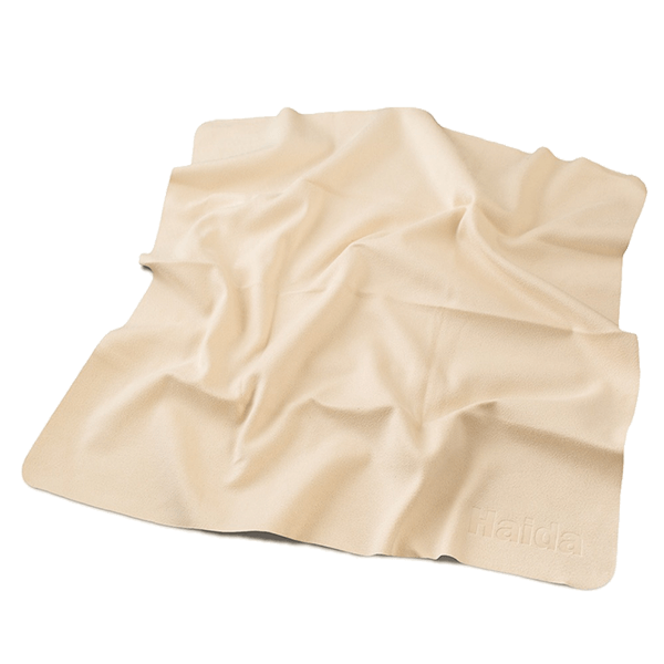 Haida cleaning cloth for objects in yellow color