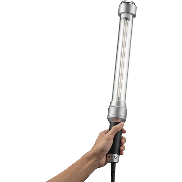 Godox ADS-200 Stabblitzlicht zu Godox AD200 und AD200Pro in Hand